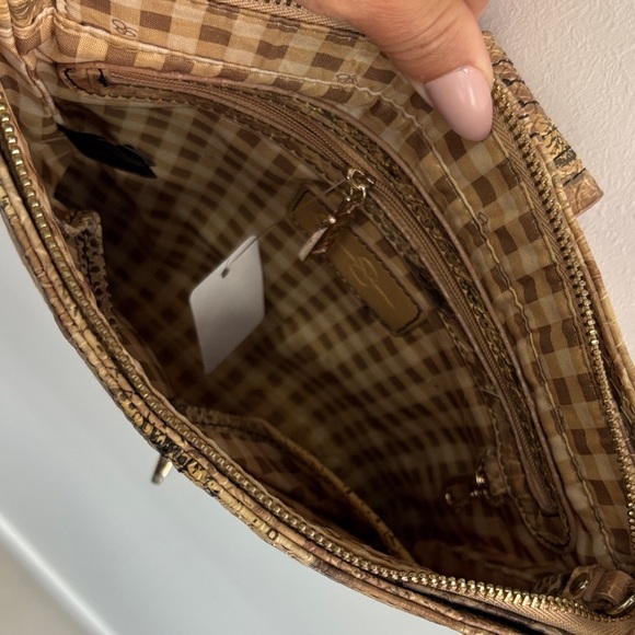 Jessica Simpson Tan Snake Print Crossbody Bag - Picture 9 of 13